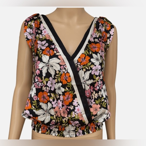 Joie Floral Tie Shoulder Wrap Front Cropped Tank Top M - Picture 2 of 16